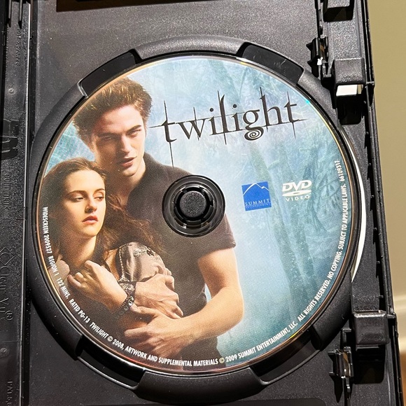 Twilight Dvd - Picture 3 of 3